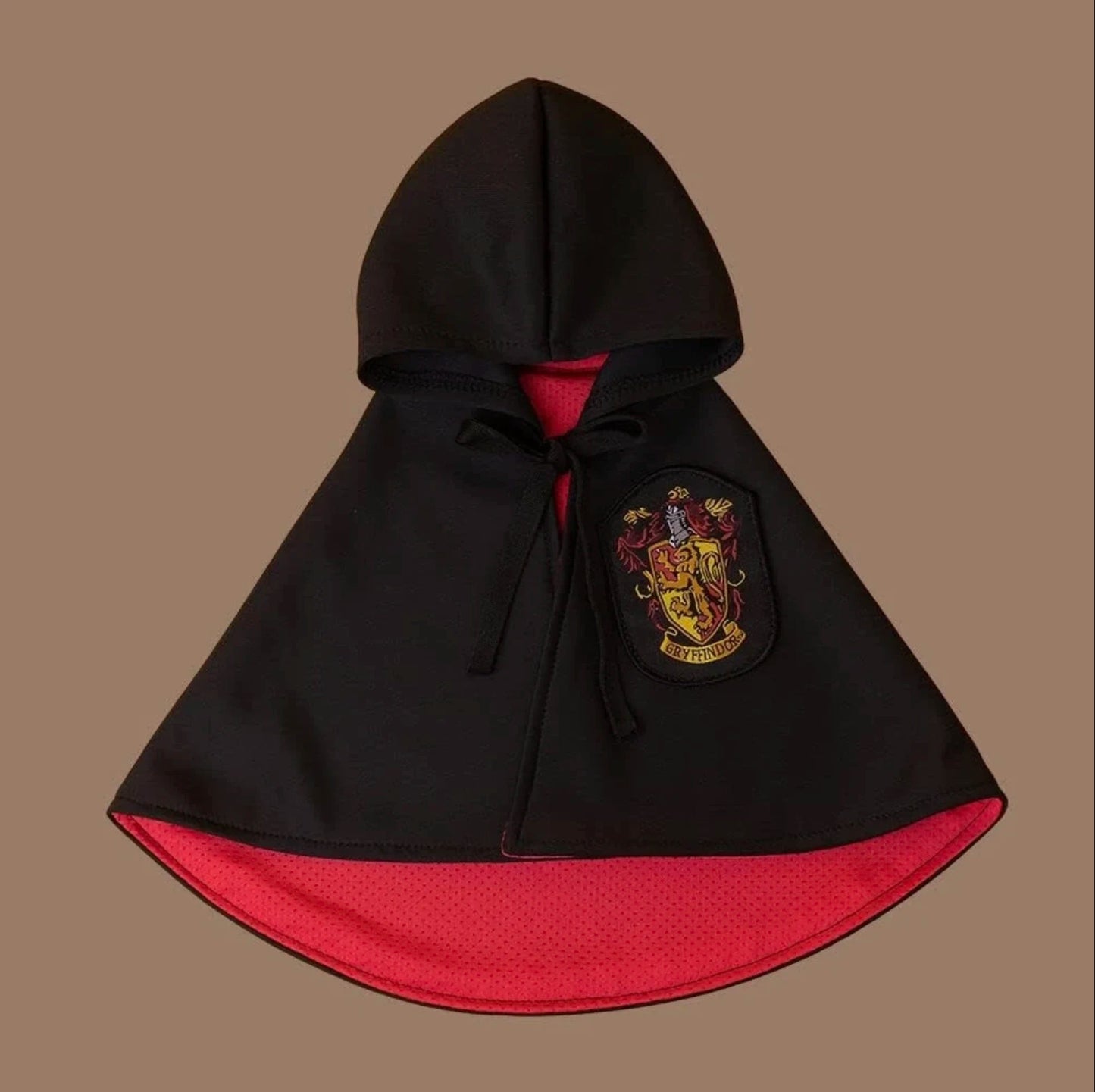 Cat wearing Hugssnpaws Wizard Cape Costume with magic hat