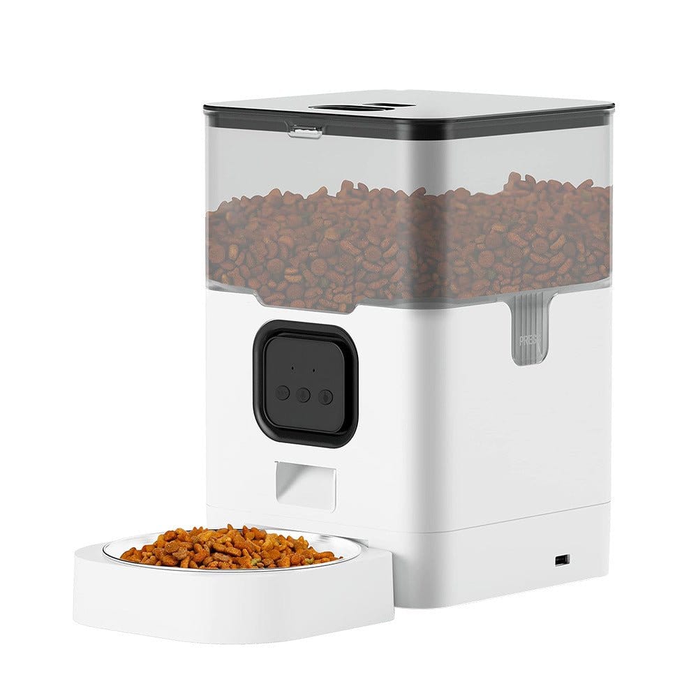 Hugssnpaws Smart Pet Feeder dispensing food for cat